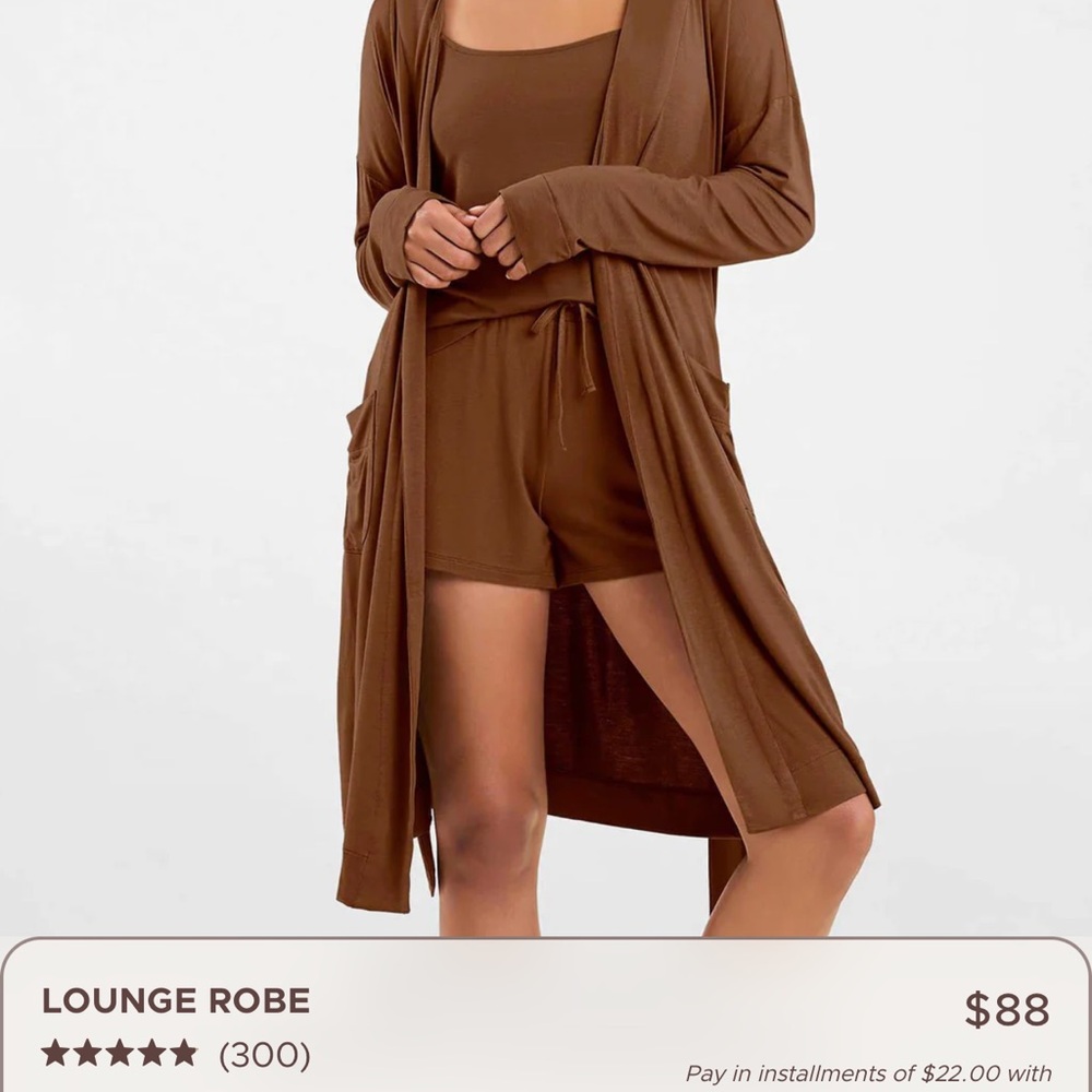 Nuuds Robe - Picture 3 of 3